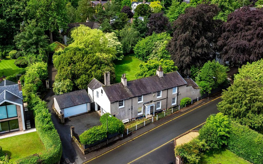 Property photo 1 of 20 The Downs Cottage
