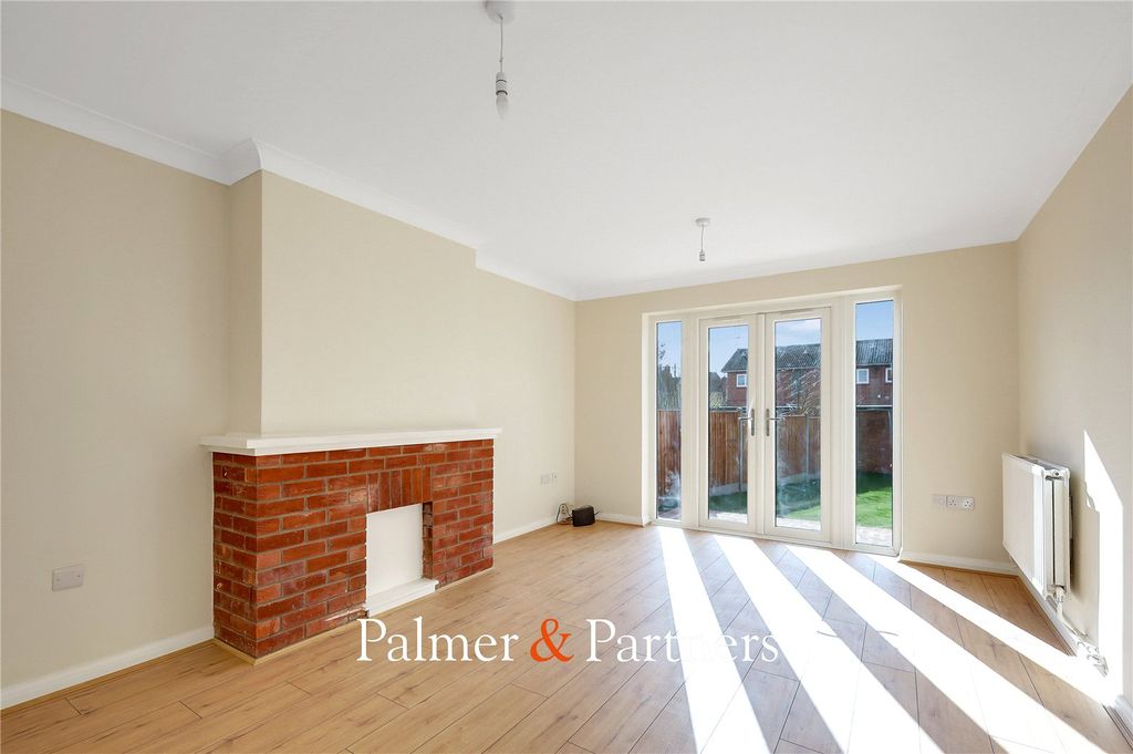 Property photo 3 of 31 Picture No. 03