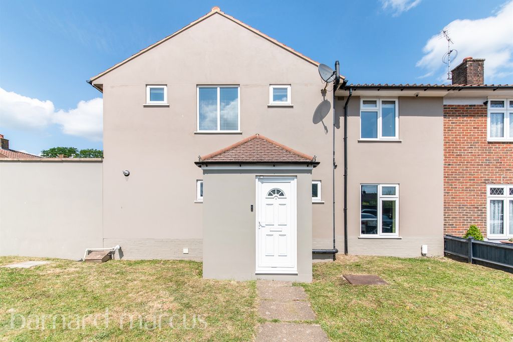 Property photo 1 of 14
