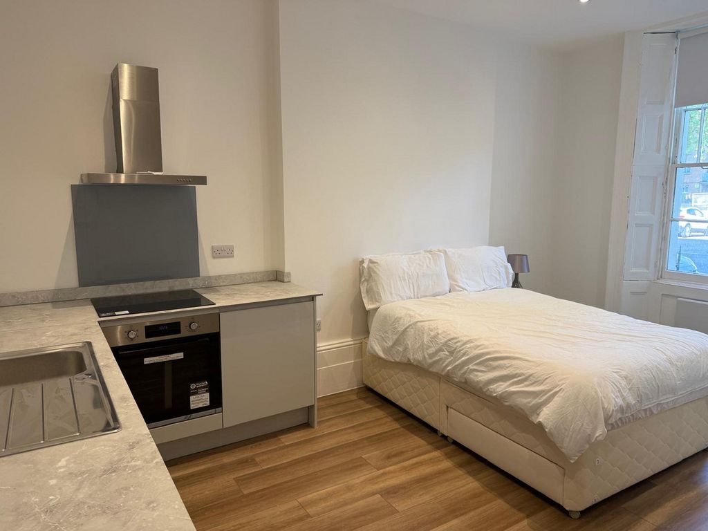 Property photo 3 of 4