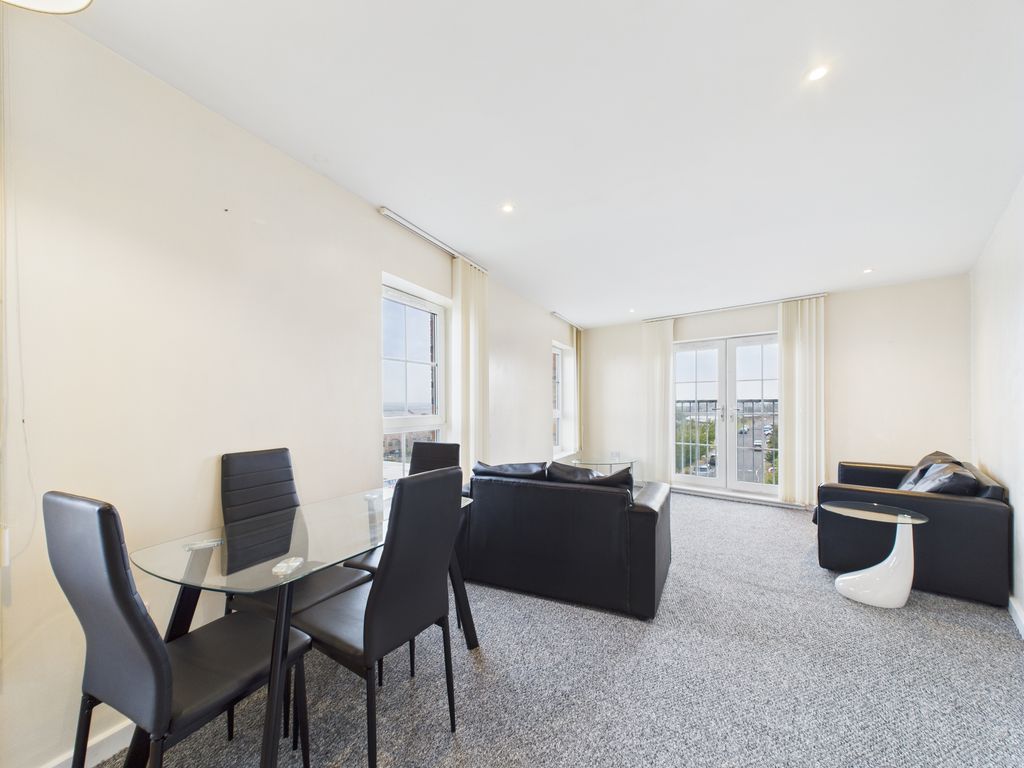 Property photo 1 of 8