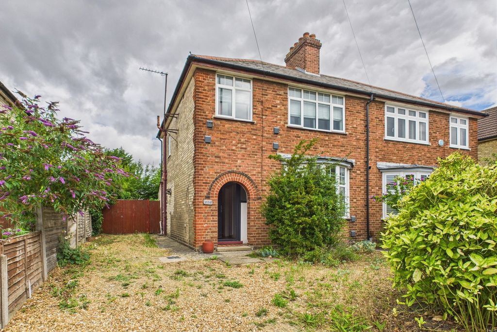 Property photo 1 of 10 Cam02545G0-Pr0451-Still012