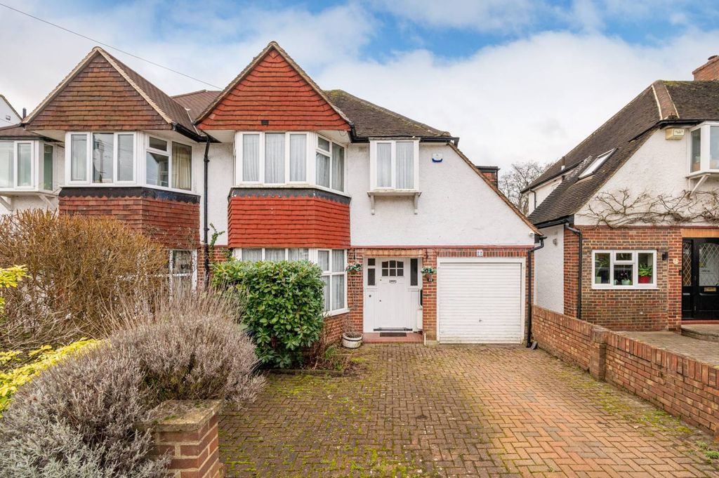 Property photo 1 of 15