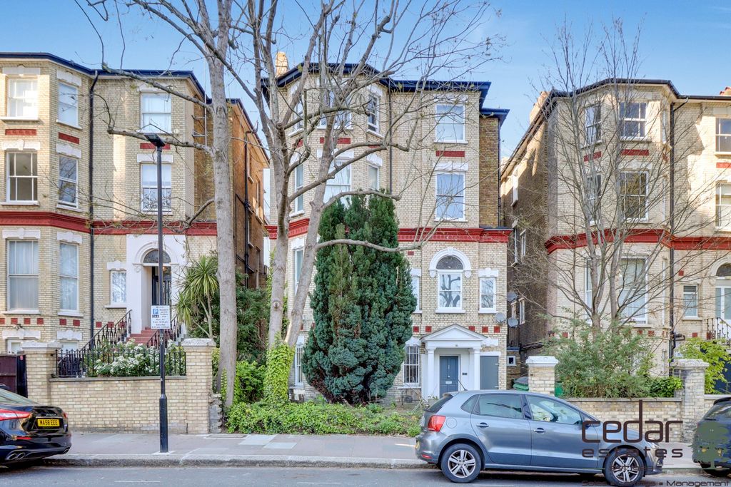 Property photo 2 of 13