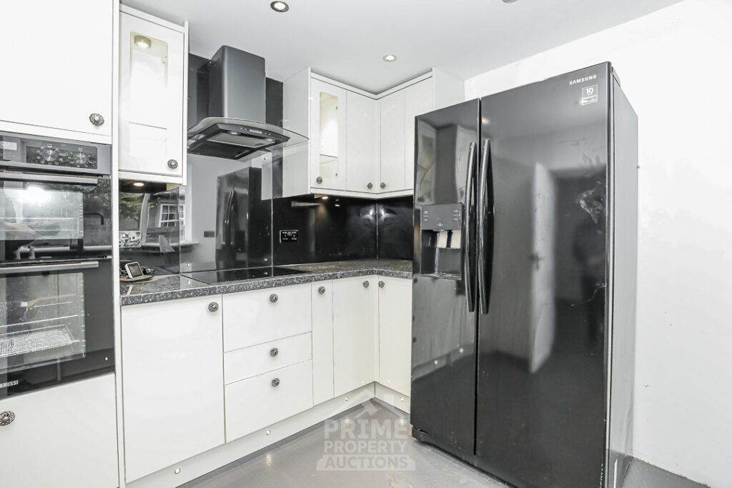 Additional image 10 of 3 bed flat for sale122 Main Street, Newmilns KA16