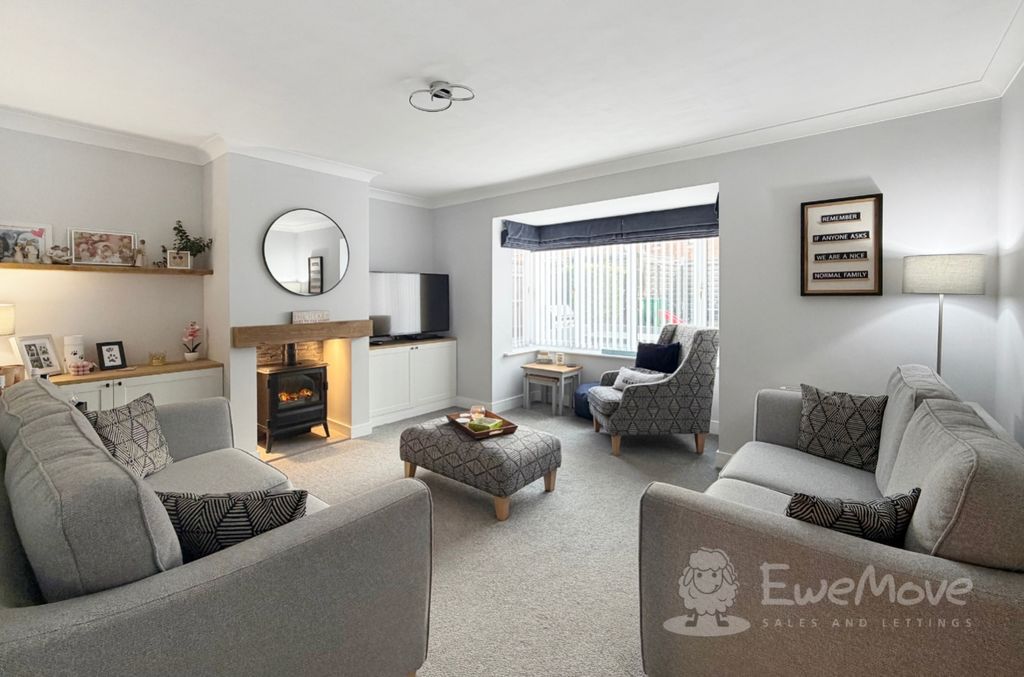 Property photo 3 of 17 2-8