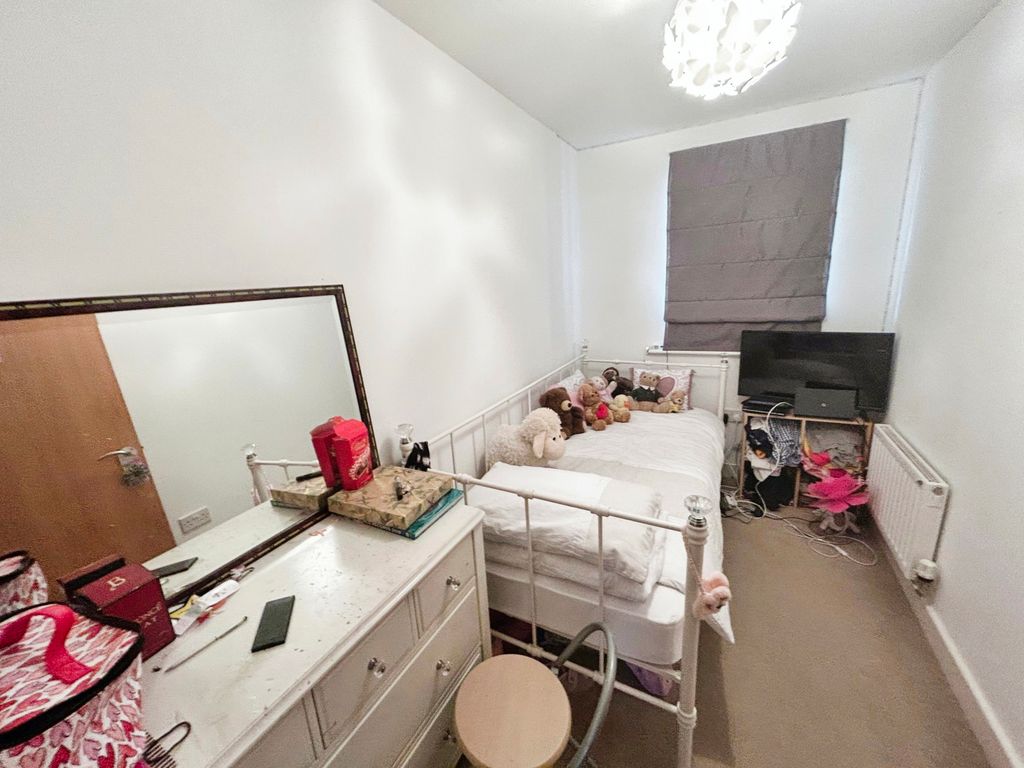 Additional image 5 of 2 bed flat for saleAdlington Mews, Gainsborough DN21