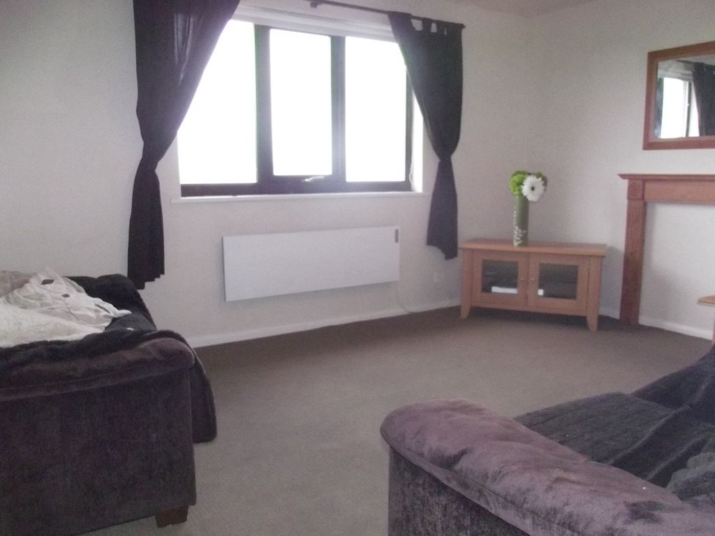 Property photo 1 of 4
