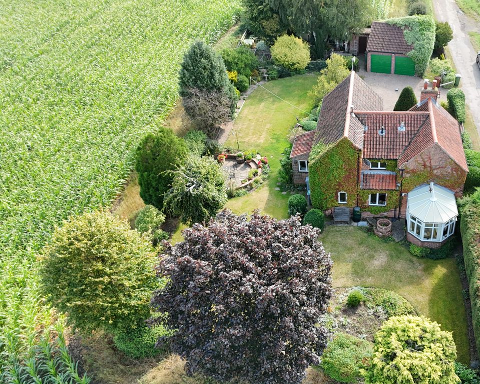 Property photo 1 of 32 59cc202F651c4Ba546c9E36B6De0A91A4d9213A0.Jpg
