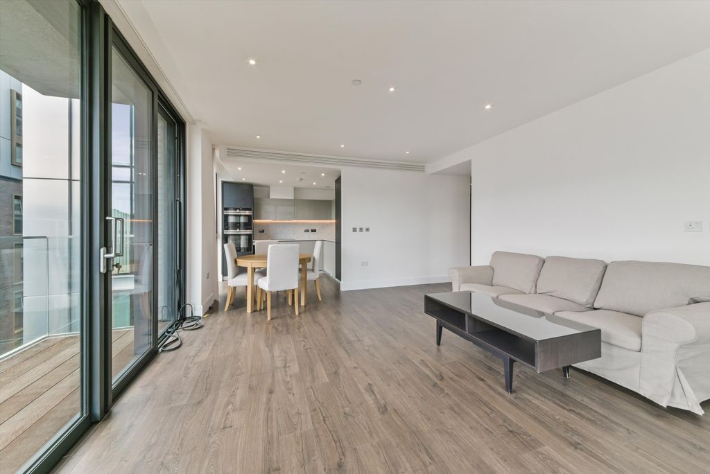 Property photo 1 of 15 Image