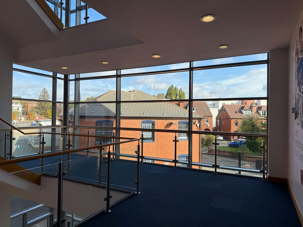 Property photo 3 of 7 Img_0733.Jpg