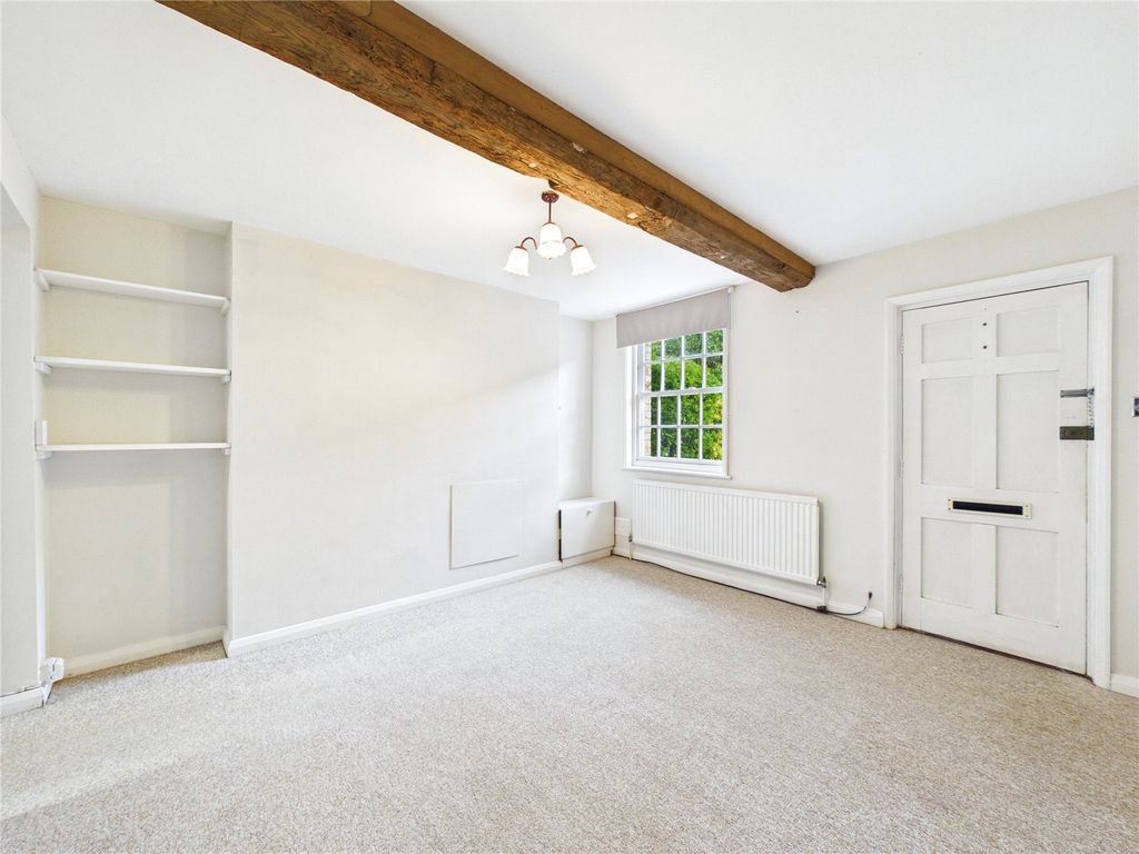 Property photo 2 of 10 Picture No. 03