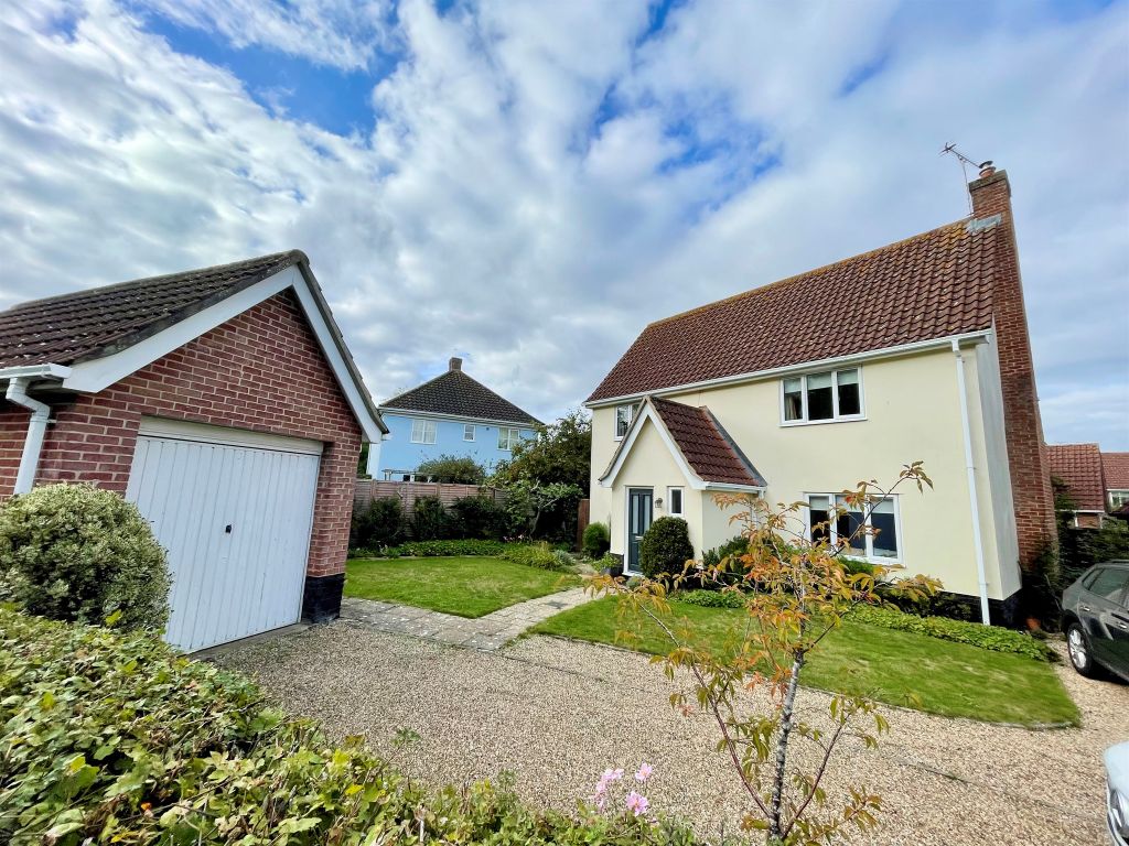 Property photo 1 of 17