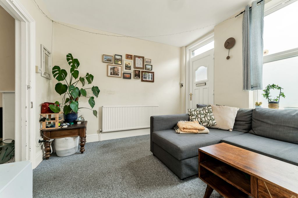 Property photo 3 of 13 Living Room