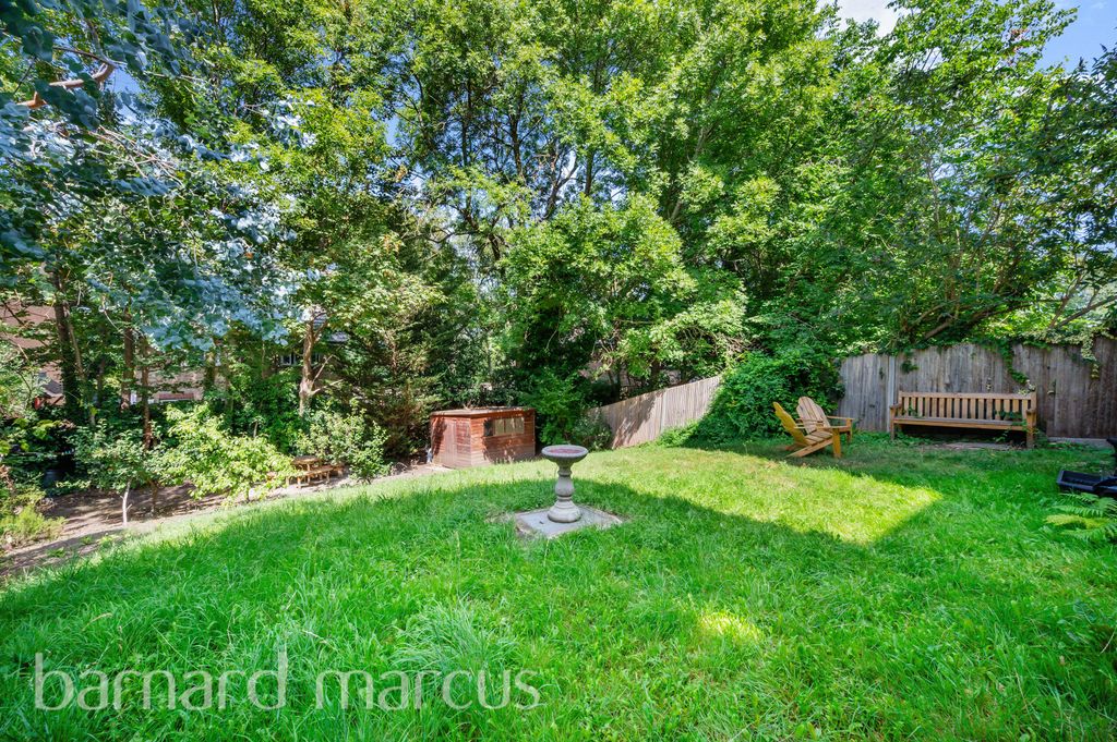 Property photo 2 of 8 Image
