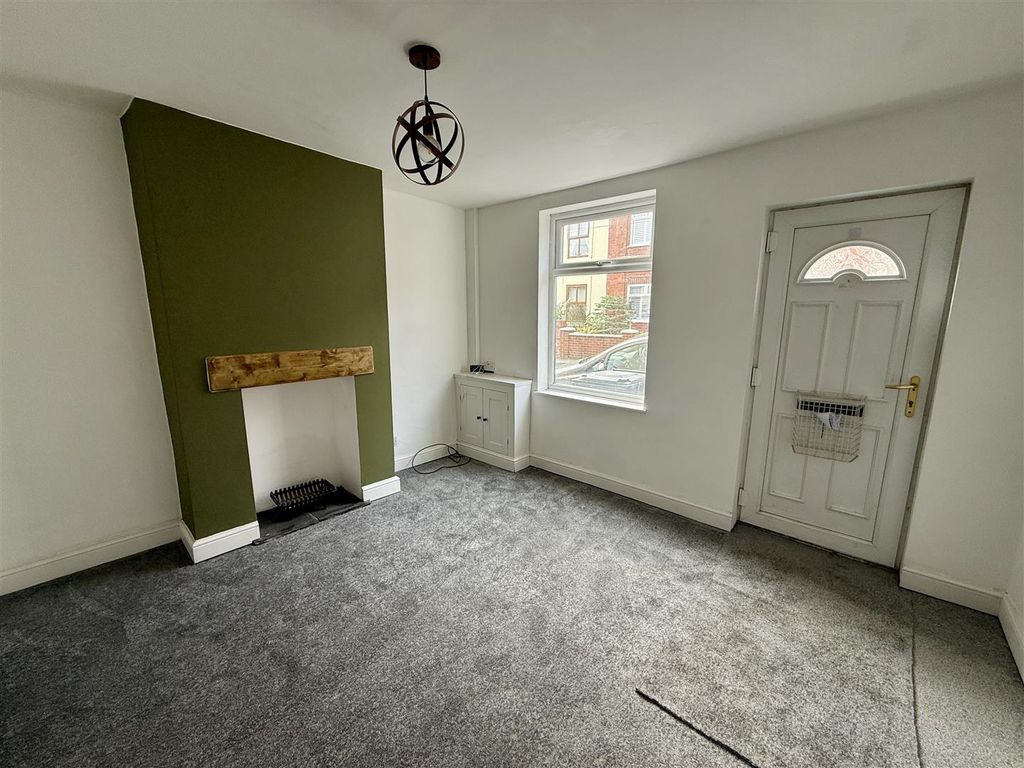 Property photo 2 of 8 Img_4298.Jpg