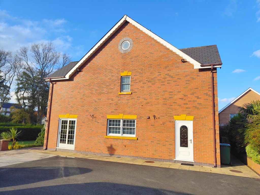 Property photo 2 of 3