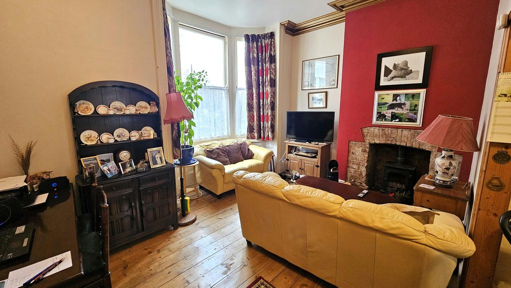 Property photo 2 of 10 20251010_113739E.Jpg