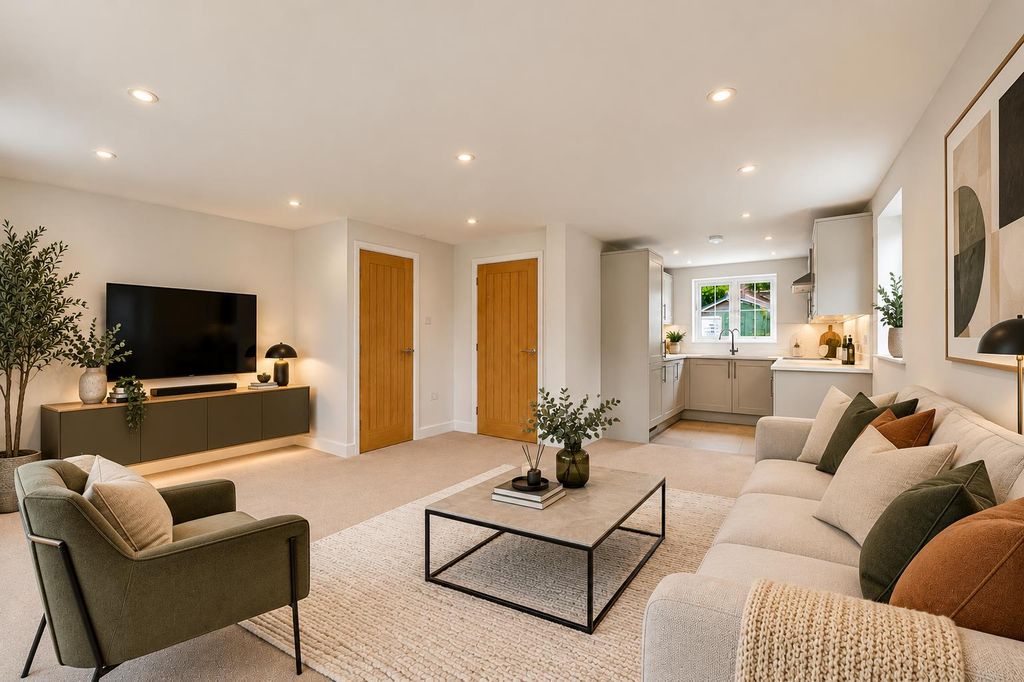 Property photo 3 of 12 Lounge