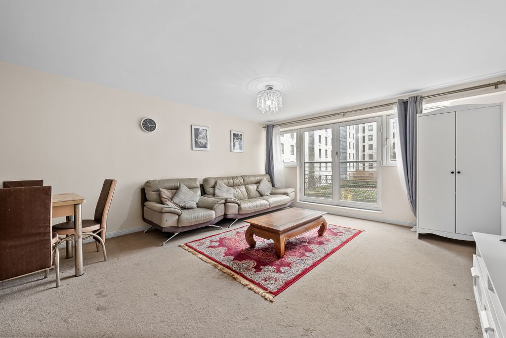 Property photo 3 of 24 Dsc02477