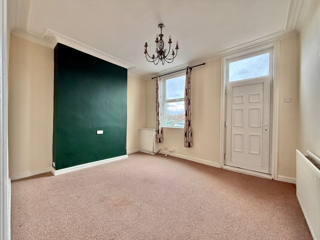 Property photo 2 of 9 Living Room