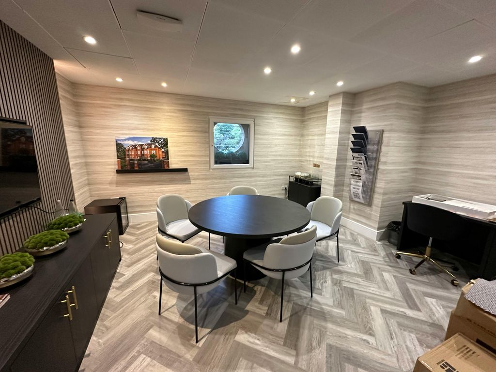 Property photo 3 of 8 Img_1721.Jpg