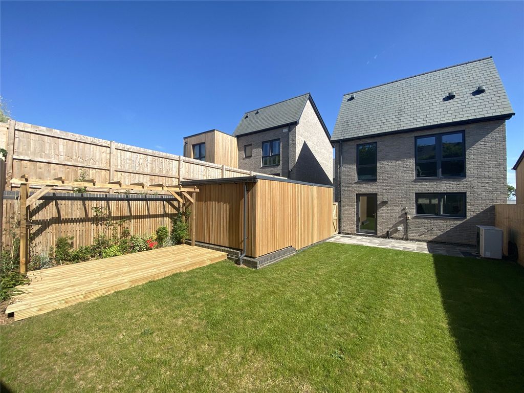 Property photo 2 of 9 Rear Garden