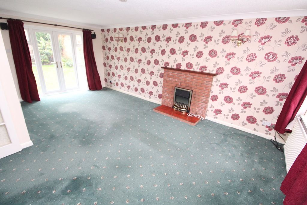 Property photo 3 of 20