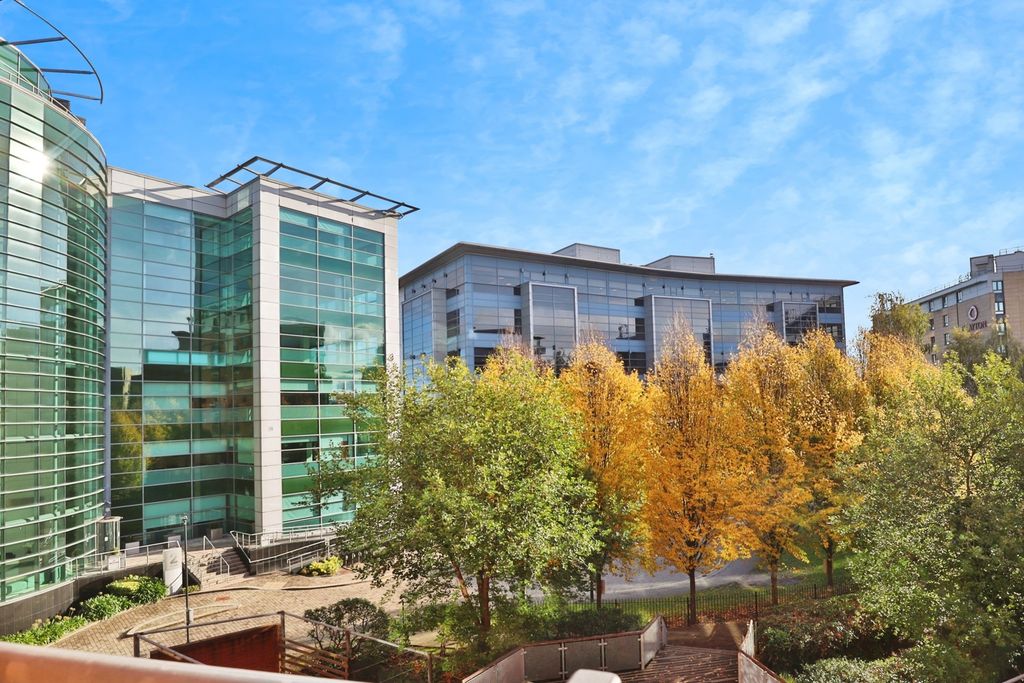 Property photo 2 of 12 Photo