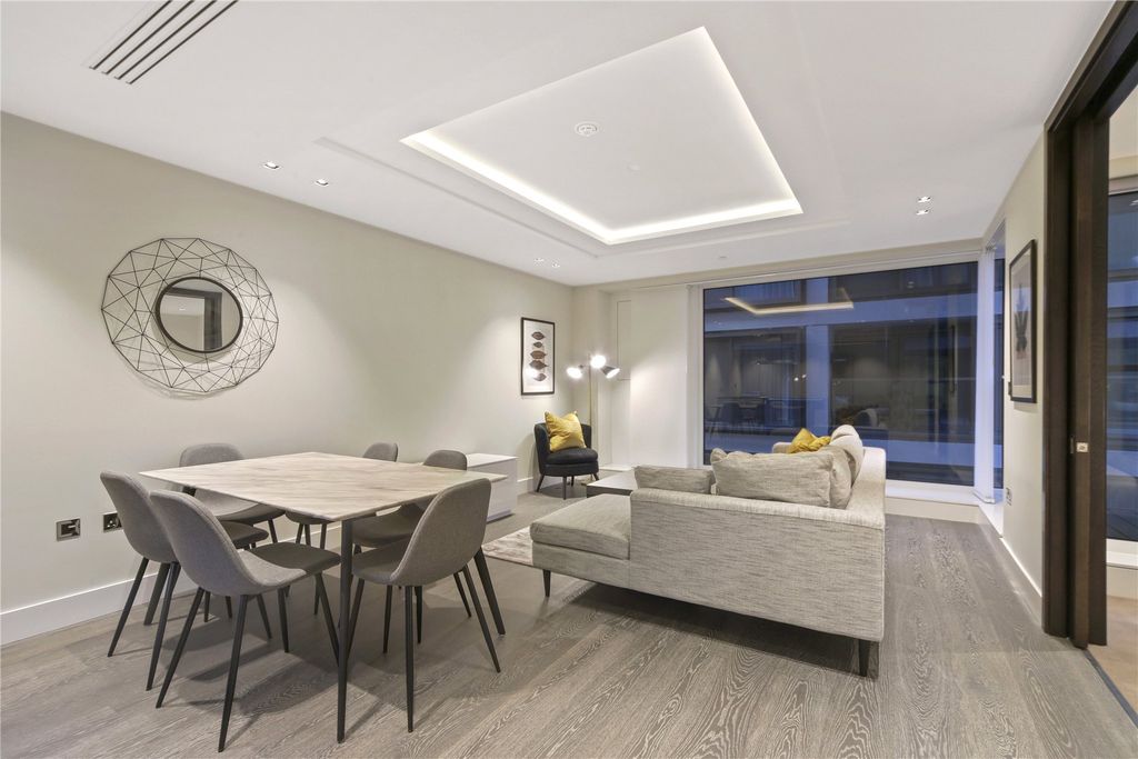 Property photo 3 of 18 Picture No. 09