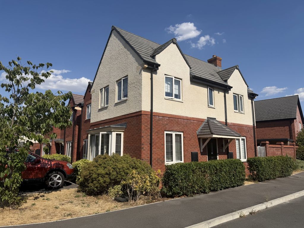 Property photo 1 of 20 3 Bedroom Semi Detached For Sale