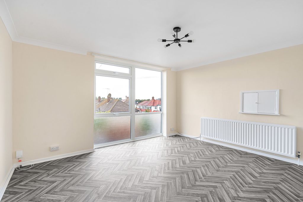 Property photo 2 of 12 Reception Room