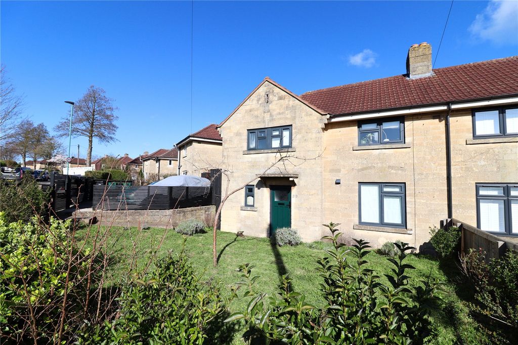 Property photo 1 of 20 Picture No. 54