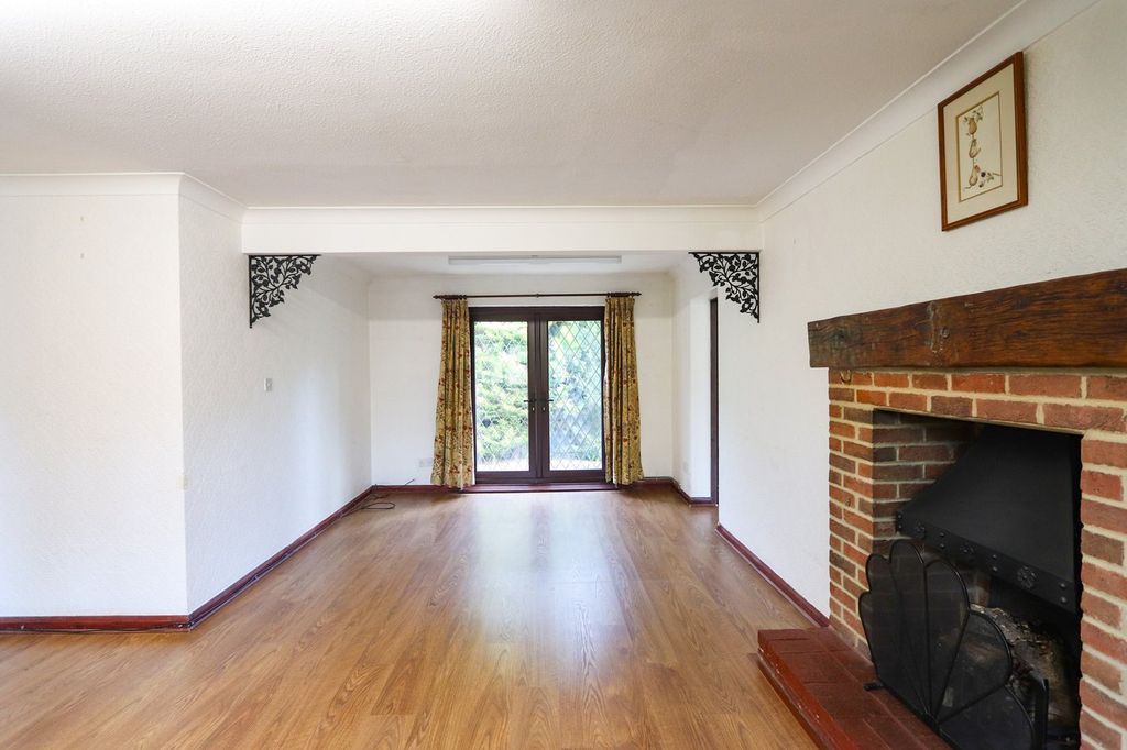 Property photo 2 of 15