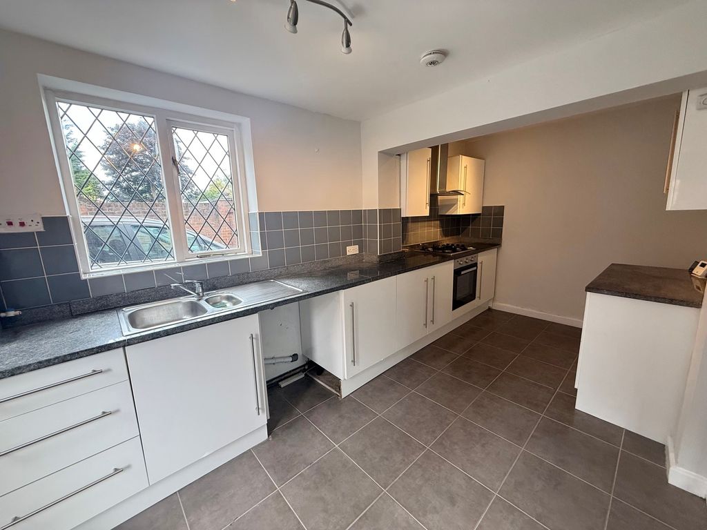 Property photo 1 of 12 Kitchen