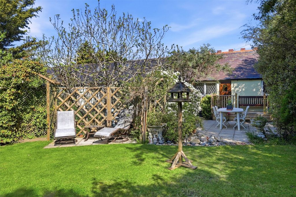 Property photo 1 of 22 Picture No. 25