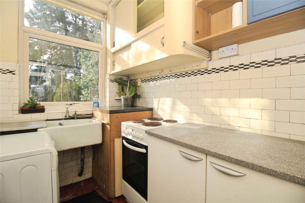 Property photo 2 of 13 Kitchen