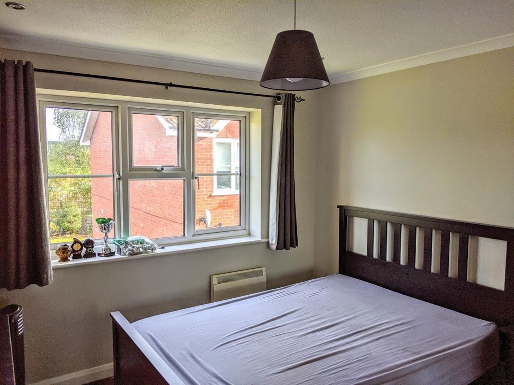 Property photo 3 of 6