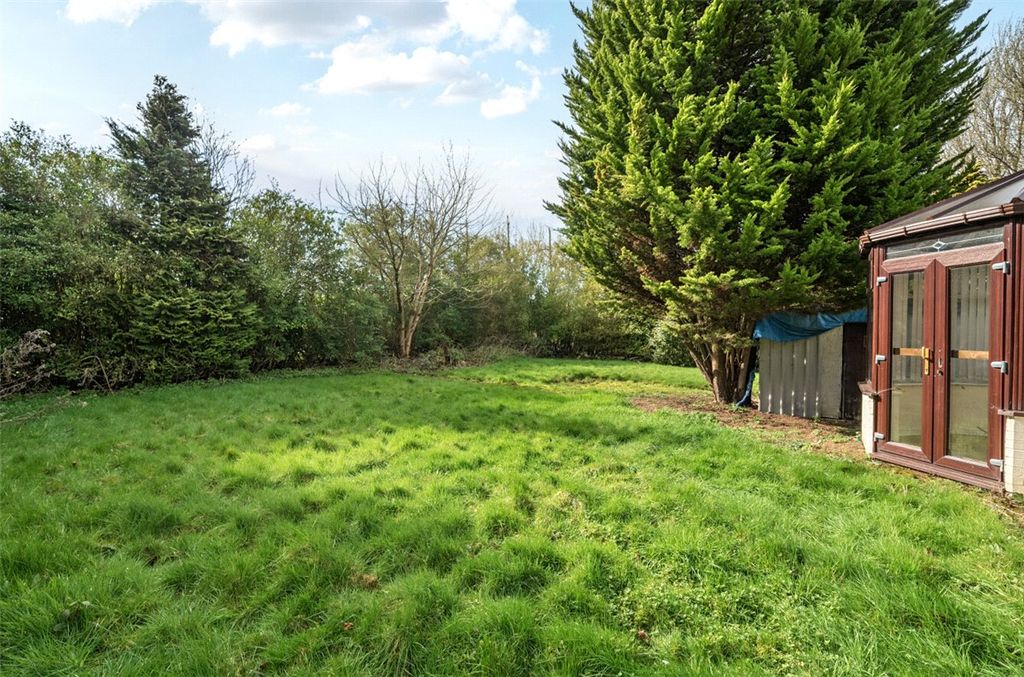 Property photo 3 of 19 Picture 3