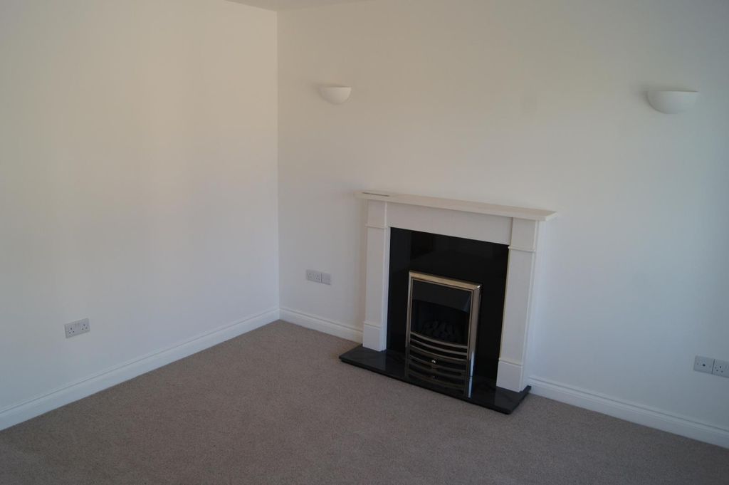 Property photo 3 of 9 0 General