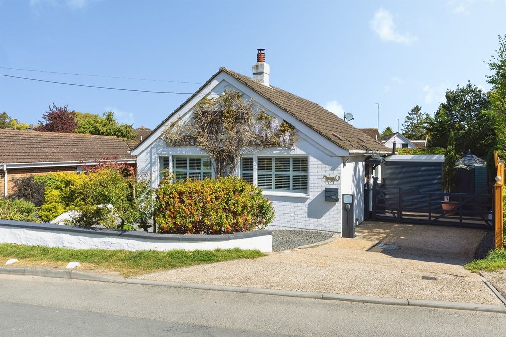 Property photo 1 of 18