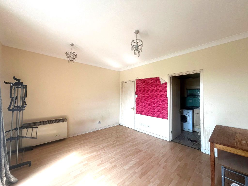 Property photo 2 of 4