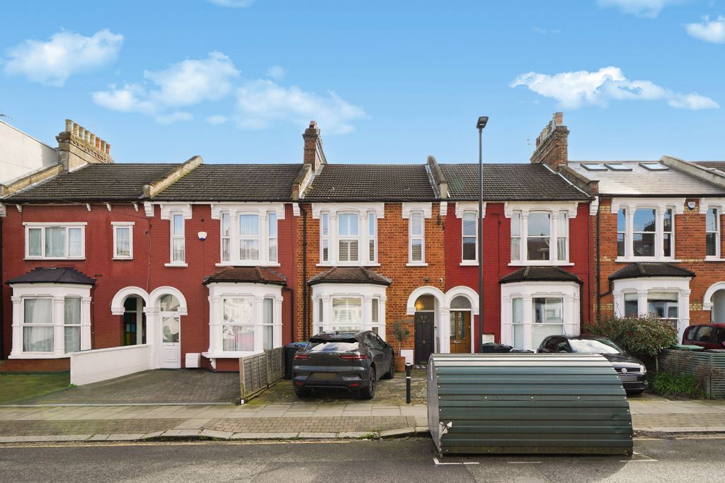 Property photo 1 of 23