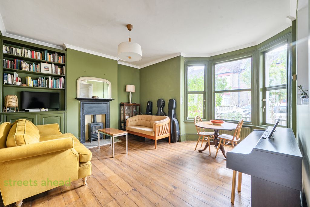 Property photo 1 of 15 750Feed4-d0d4-416...