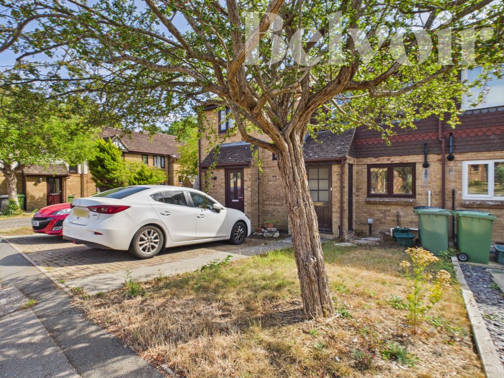 Property photo 2 of 13