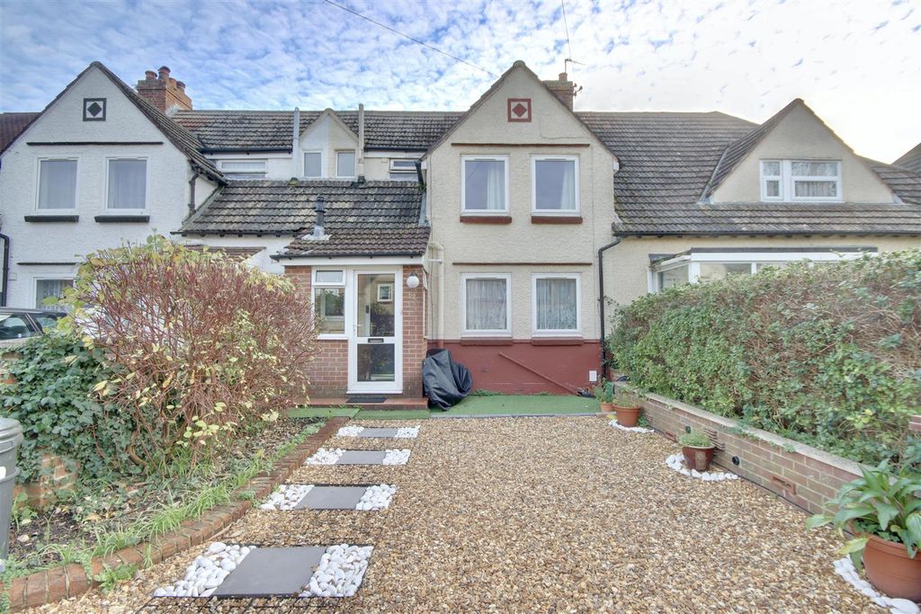 Property photo 2 of 17 52Fed7CD-C6C1-47F5-A3B4-849Cab31Ca04_1_201_A.Jpeg