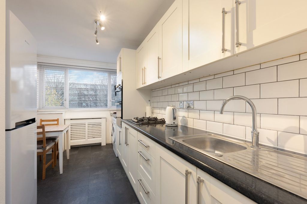 Property photo 2 of 12 Picture No. 06