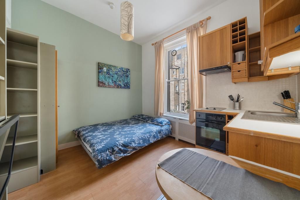 Property photo 1 of 7 Studio For Rent