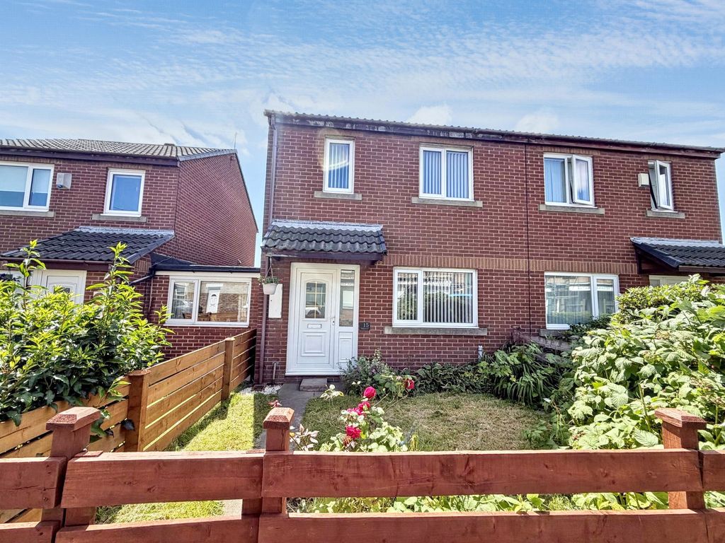 Property photo 1 of 12