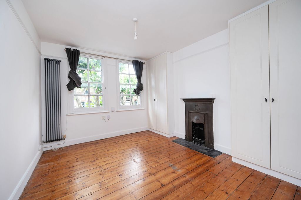 Property photo 3 of 8